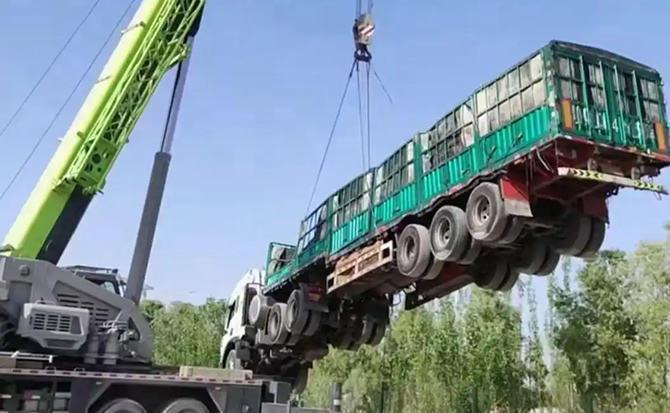 玉屏道路脱困救援案例